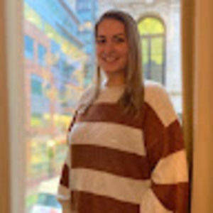 Meet your Posher, Caroline